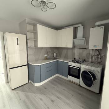 Сдается 1-комнатная квартира, 37 м²