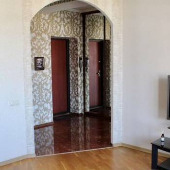 Сдается 2-х комнатная квартира, 80 м²