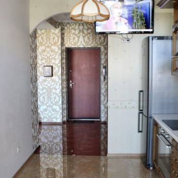 Сдается 2-х комнатная квартира, 80 м²