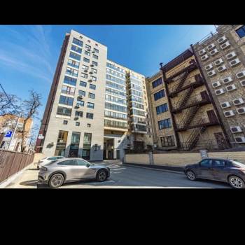 Продается 2-х комнатная квартира, 93,7 м²