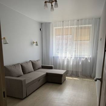 Продается 2-х комнатная квартира, 56 м²