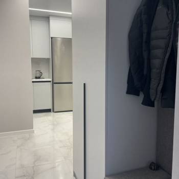 Сдается Многокомнатная квартира, 77 м²