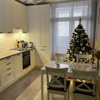 Сдается 1-комнатная квартира, 43 м²