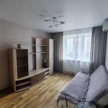 Сдается 1-комнатная квартира, 32 м²