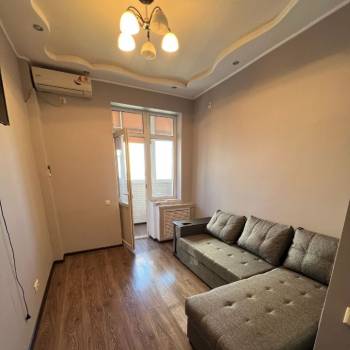 Сдается 1-комнатная квартира, 37 м²