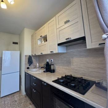 Сдается Многокомнатная квартира, 90 м²