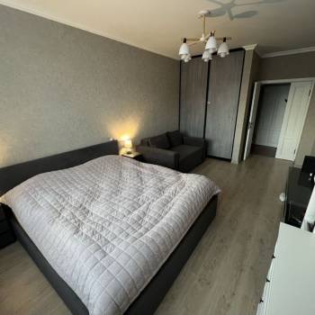 Продается 1-комнатная квартира, 43,6 м²