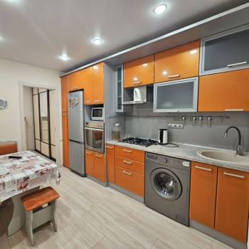 Сдается 1-комнатная квартира, 43 м²