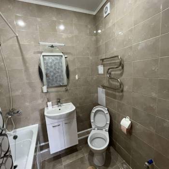 Сдается 1-комнатная квартира, 38 м²