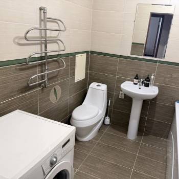 Сдается 1-комнатная квартира, 51 м²