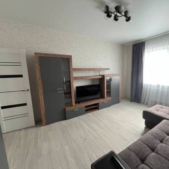 Сдается 1-комнатная квартира, 37 м²