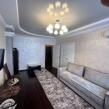 Сдается Многокомнатная квартира, 89 м²