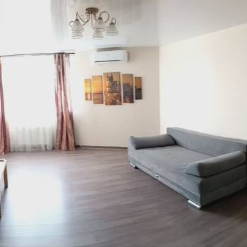 Сдается 1-комнатная квартира, 41,5 м²