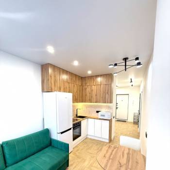 Сдается 1-комнатная квартира, 42 м²