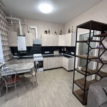 Сдается 1-комнатная квартира, 41,9 м²