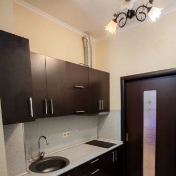 Продается 1-комнатная квартира, 27 м²