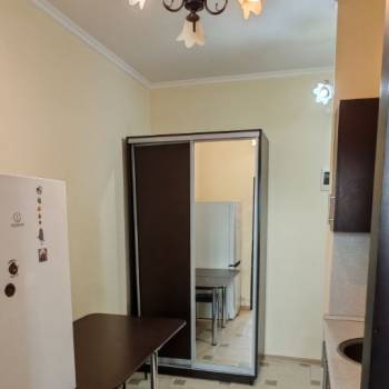 Продается 1-комнатная квартира, 27 м²