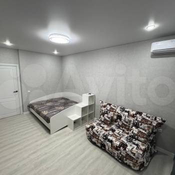 Сдается 1-комнатная квартира, 37 м²