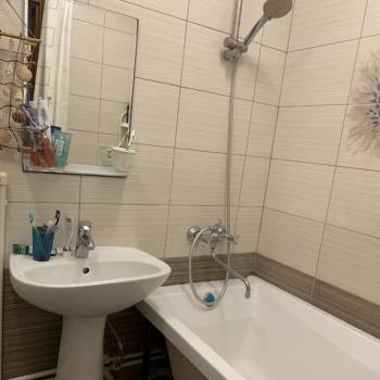 Продается 3-х комнатная квартира, 52 м²