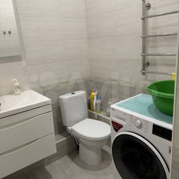 Продается 1-комнатная квартира, 40,7 м²