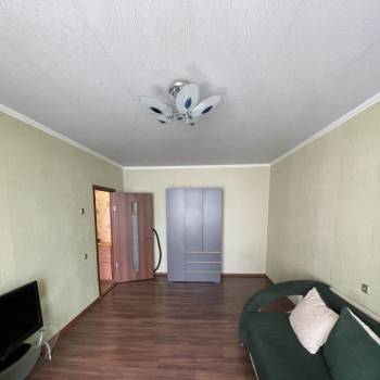 Продается 1-комнатная квартира, 37,7 м²