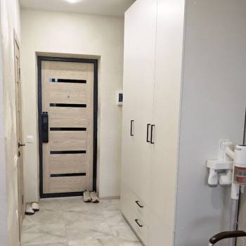 Продается 1-комнатная квартира, 34 м²