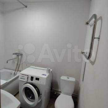 Сдается 1-комнатная квартира, 37,5 м²