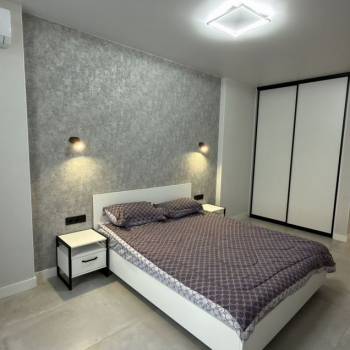 Продается 1-комнатная квартира, 40 м²