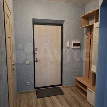 Сдается 1-комнатная квартира, 39 м²