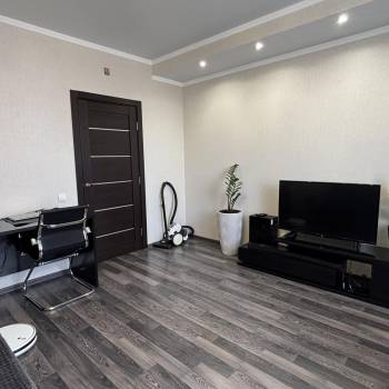 Продается 2-х комнатная квартира, 58 м²