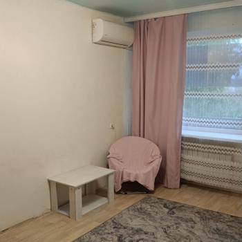Продается 1-комнатная квартира, 30 м²