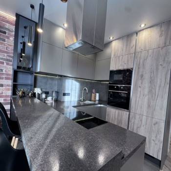 Сдается 2-х комнатная квартира, 42 м²