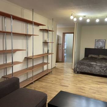 Сдается 1-комнатная квартира, 50 м²