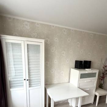 Продается 1-комнатная квартира, 32 м²