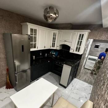 Продается 1-комнатная квартира, 42 м²