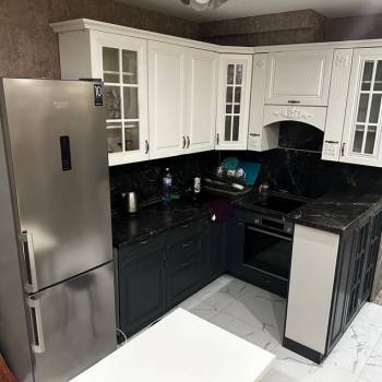 Продается 1-комнатная квартира, 42 м²