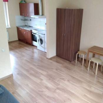 Сдается 1-комнатная квартира, 42 м²