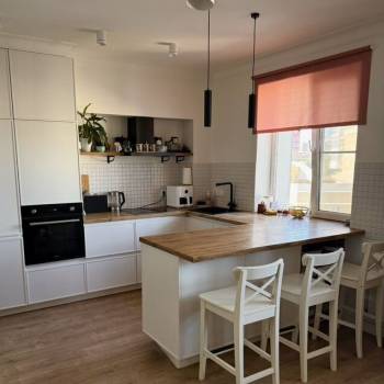 Продается 2-х комнатная квартира, 70,2 м²