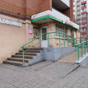 Сдается Нежилое помещение, 100 м²