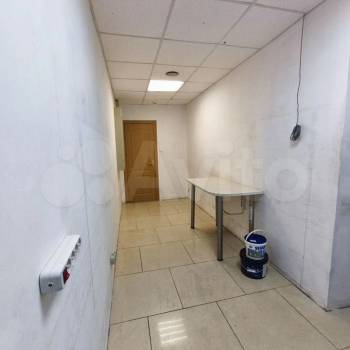 Сдается Нежилое помещение, 100 м²