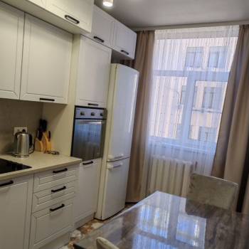 Сдается Многокомнатная квартира, 89,9 м²