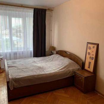 Сдается 2-х комнатная квартира, 82 м²