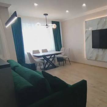 Продается 2-х комнатная квартира, 69 м²