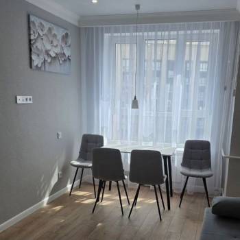 Сдается 1-комнатная квартира, 45 м²