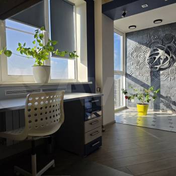 Сдается Многокомнатная квартира, 90 м²