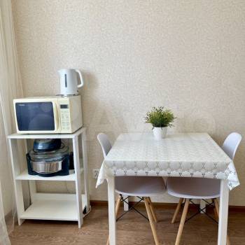 Сдается 1-комнатная квартира, 38 м²