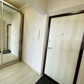 Сдается 1-комнатная квартира, 38 м²