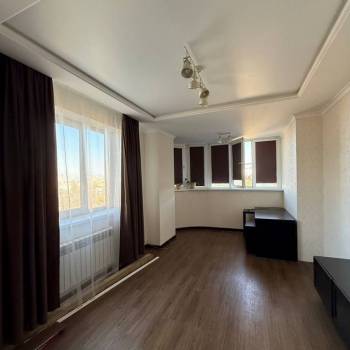 Продается 2-х комнатная квартира, 59 м²