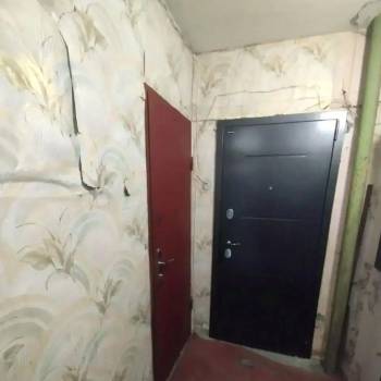 Продается 1-комнатная квартира, 42 м²