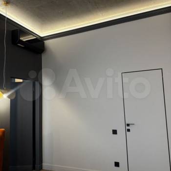 Сдается 1-комнатная квартира, 61,4 м²